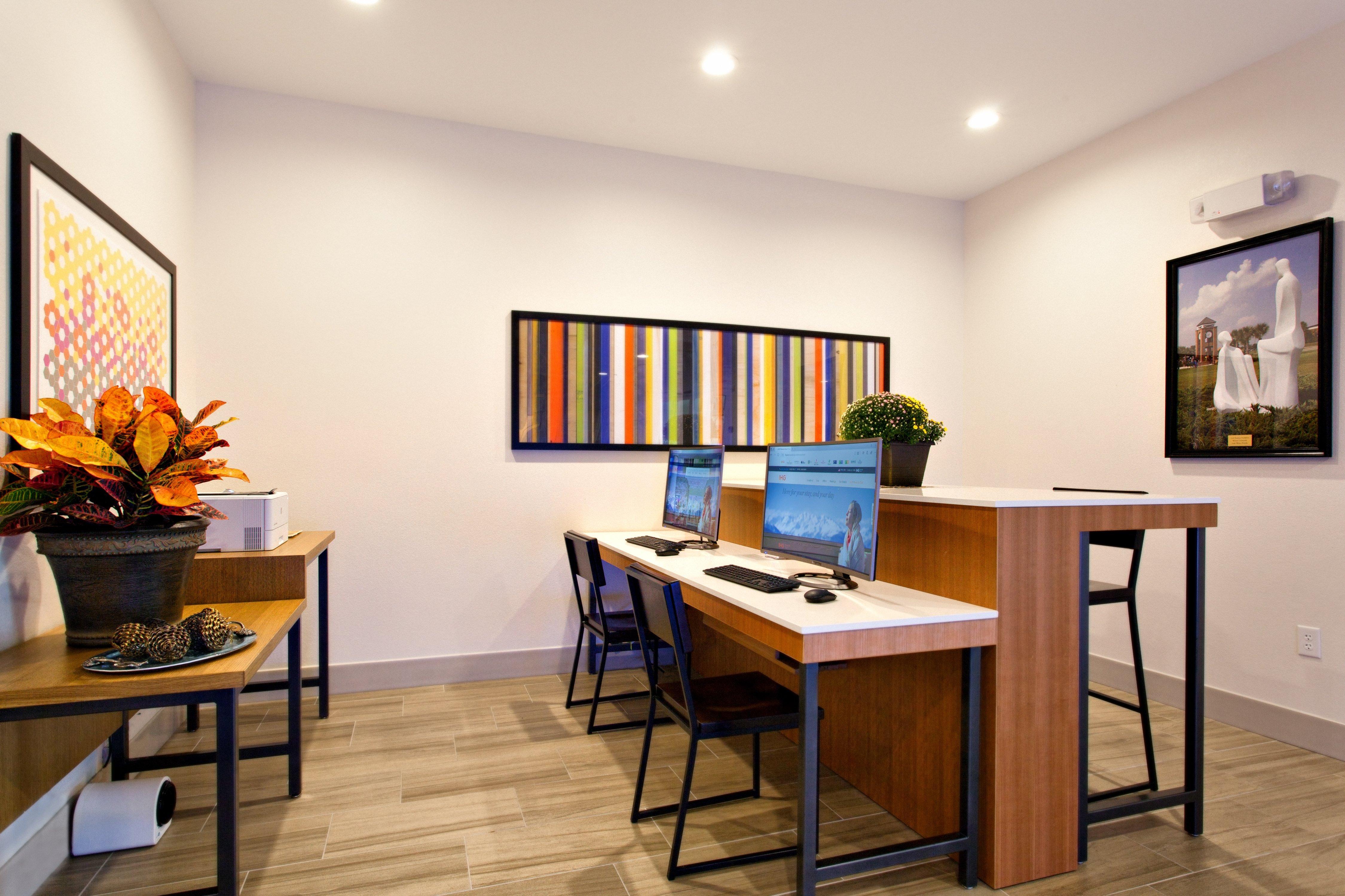 Holiday Inn Express Lake Wales North-Winter Haven By Ihg Waverly Экстерьер фото