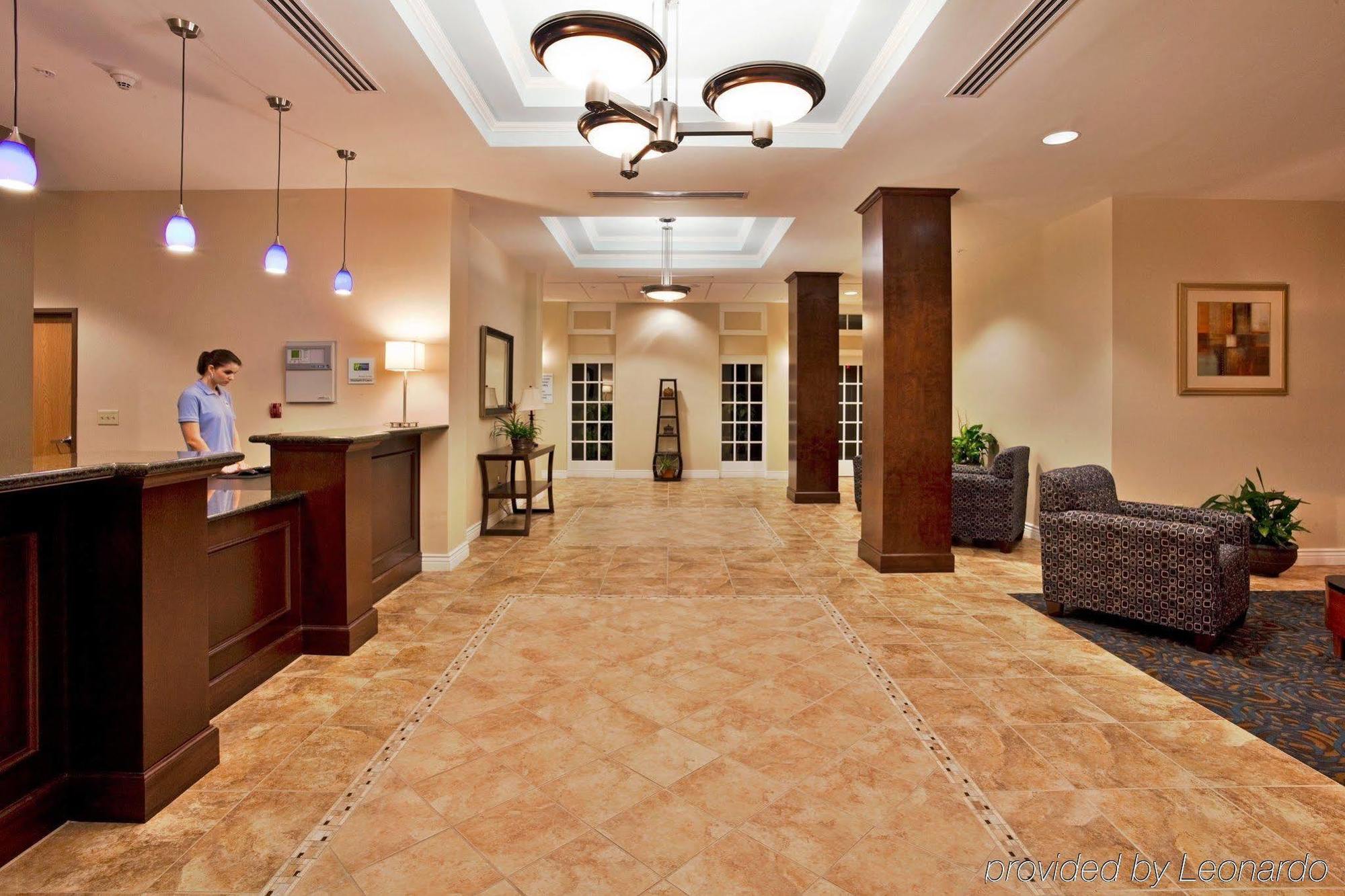 Holiday Inn Express Lake Wales North-Winter Haven By Ihg Waverly Экстерьер фото