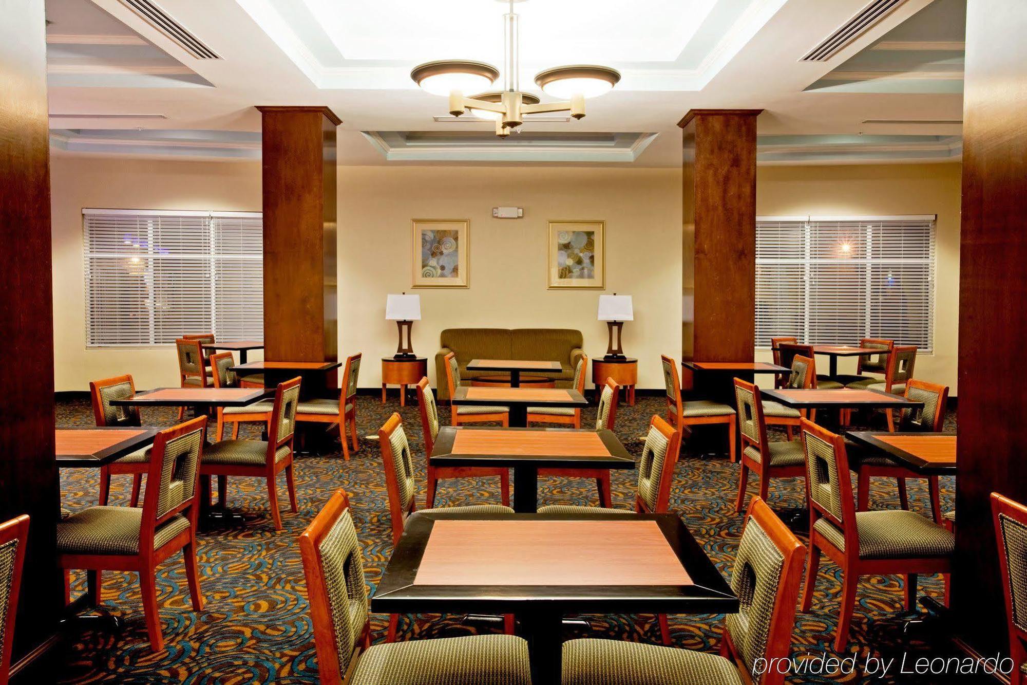 Holiday Inn Express Lake Wales North-Winter Haven By Ihg Waverly Экстерьер фото