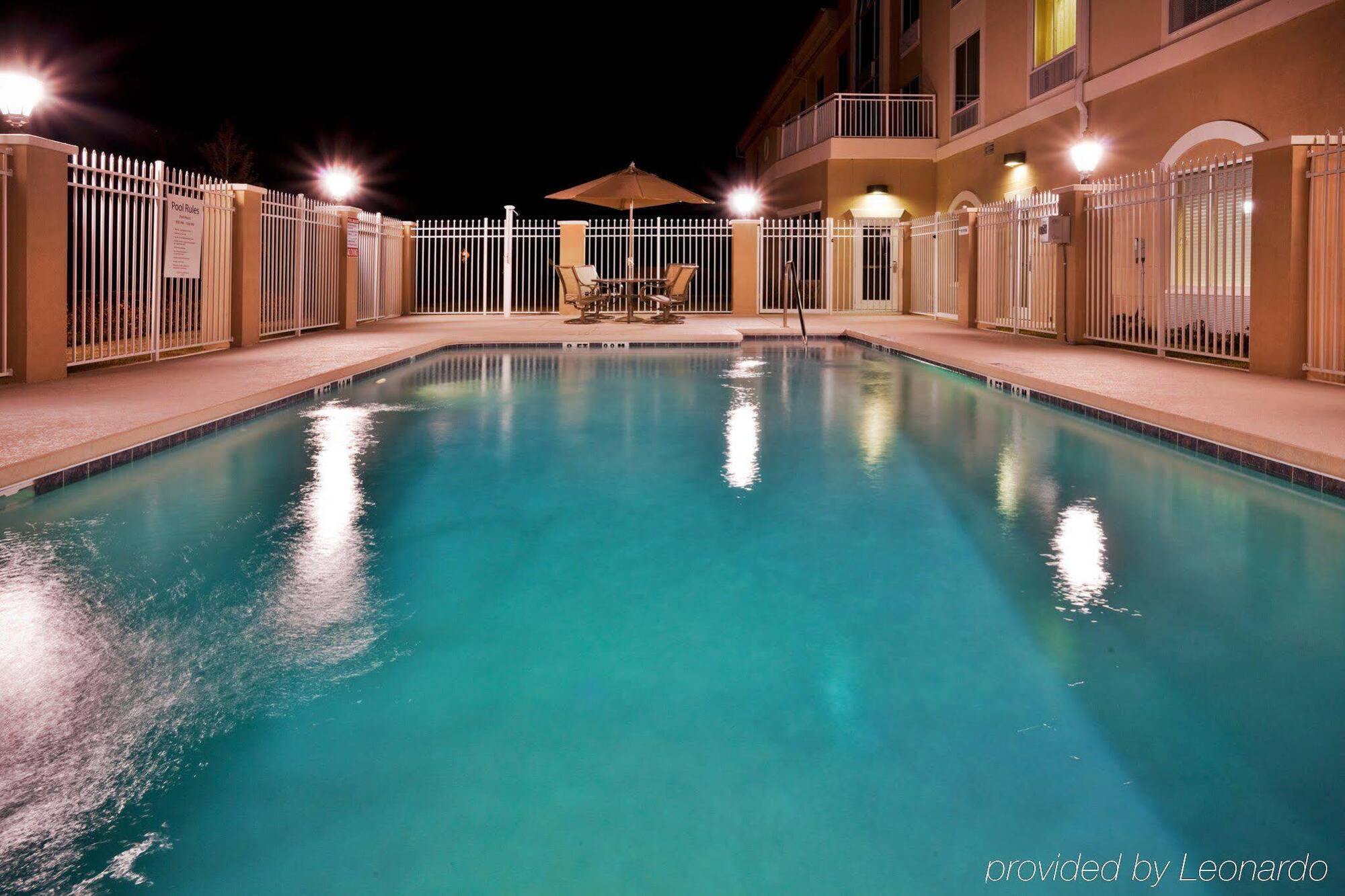 Holiday Inn Express Lake Wales North-Winter Haven By Ihg Waverly Экстерьер фото